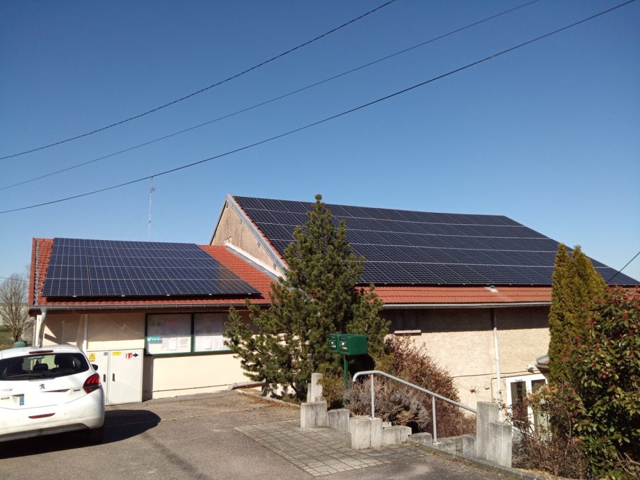 Pose de panneaux photovoltaïques par ALIZON ENR