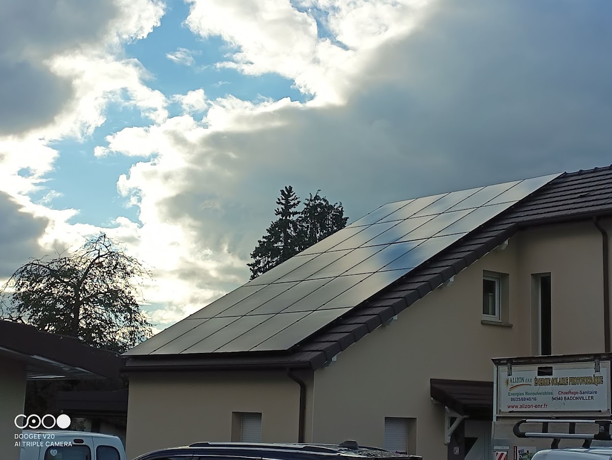 Coffret électrique et onduleur d'installation photovoltaïque